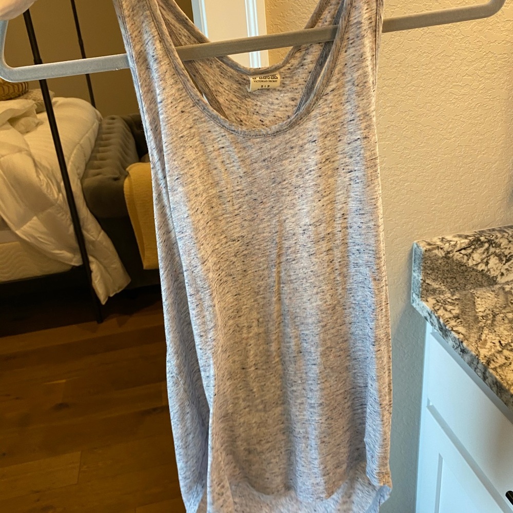 Grey tank